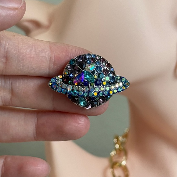 ⚜️❤️🔥 Cosmic Vibe 💫 Multicolor Crystal Planet Brooch 💎 - Picture 8 of 10